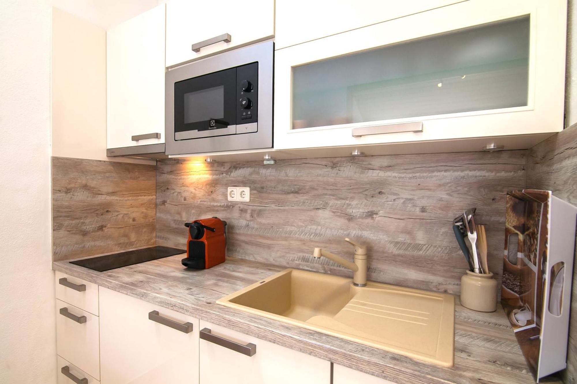 Helvetia Sunny Apartments 볼 외부 사진