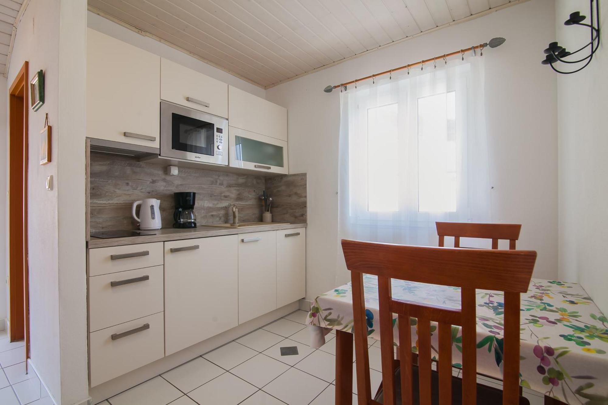 Helvetia Sunny Apartments 볼 외부 사진