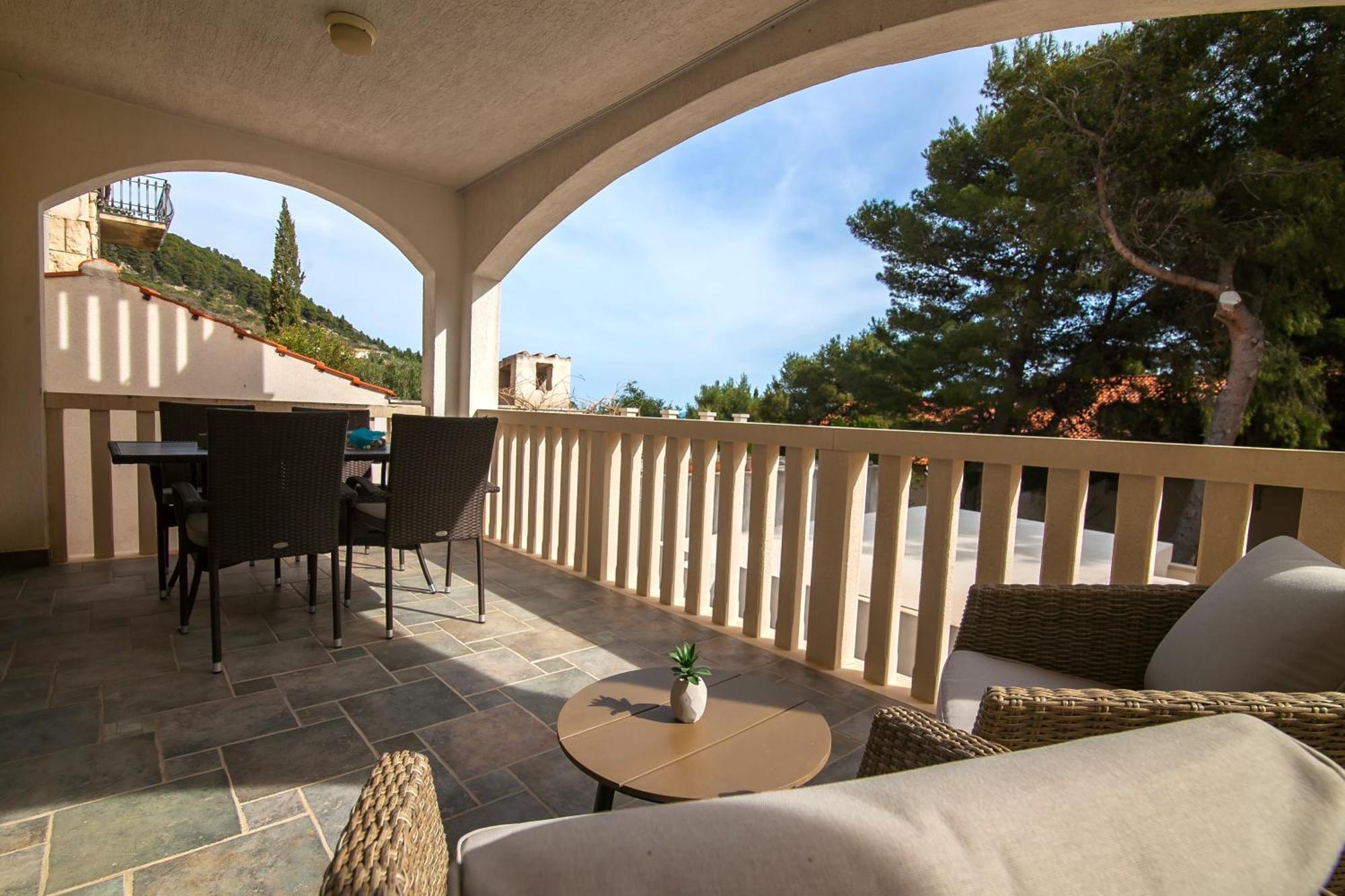 Helvetia Sunny Apartments 볼 외부 사진