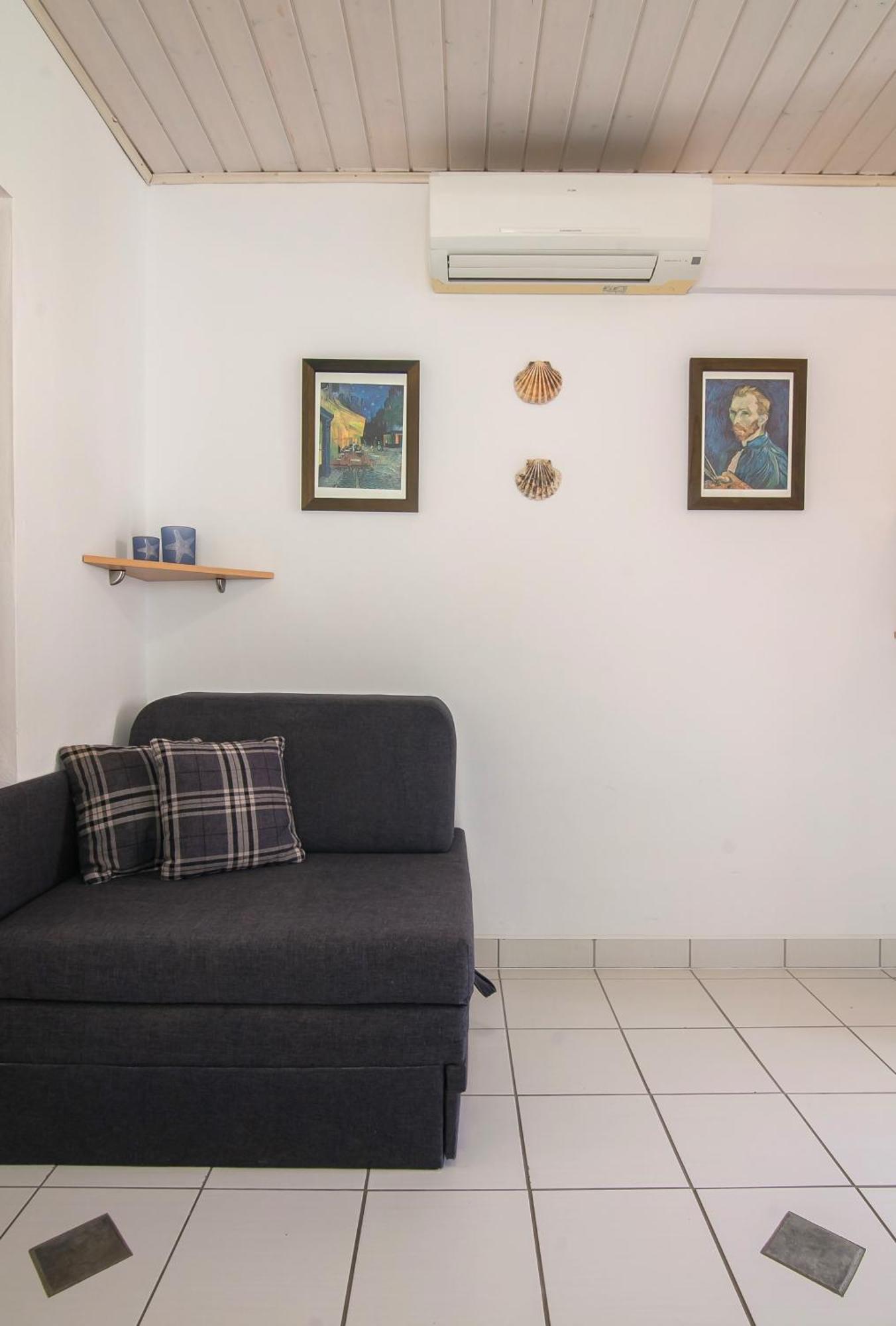 Helvetia Sunny Apartments 볼 외부 사진